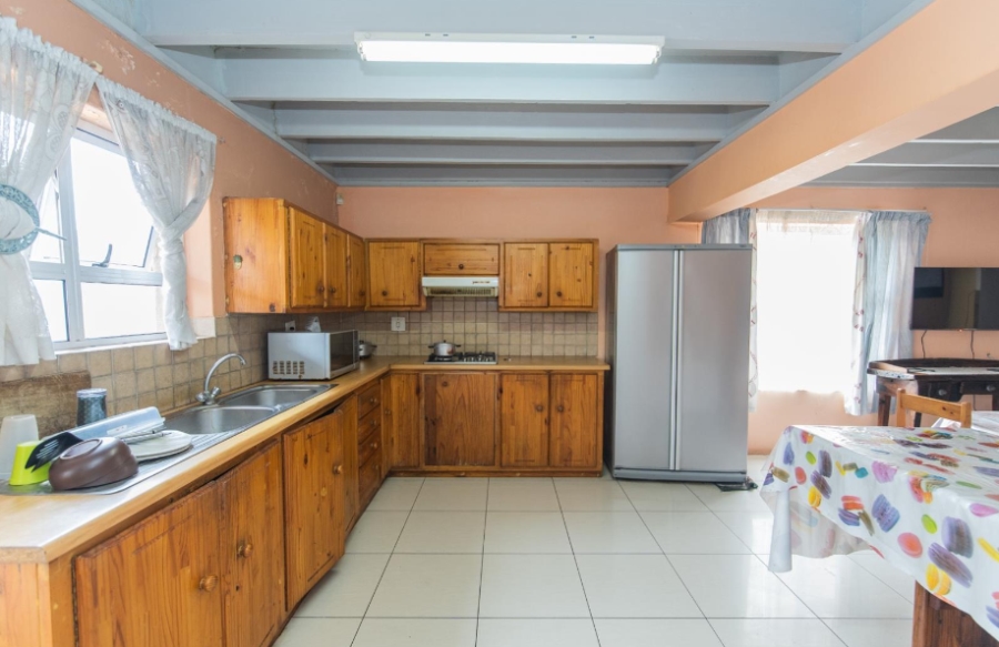 17 Bedroom Property for Sale in Summerstrand Eastern Cape